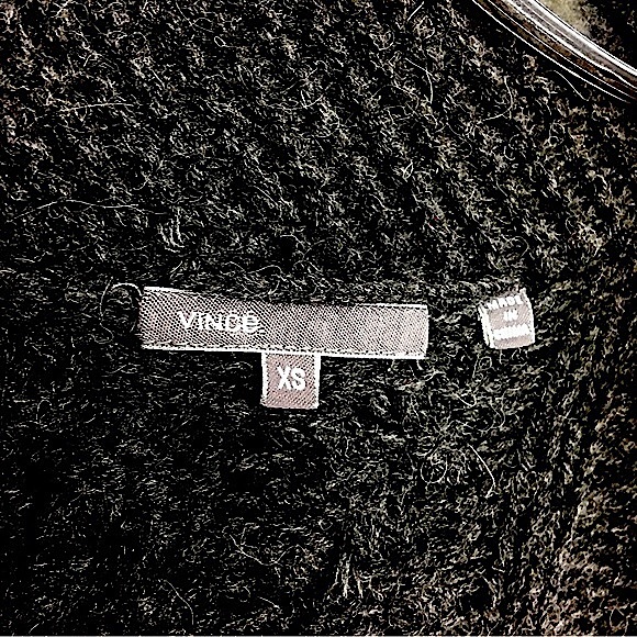 VINCE. Charcoal Gray Asymmetrical  Open Front Cardigan Sweater Cable Knit Sz XS - Picture 8 of 9